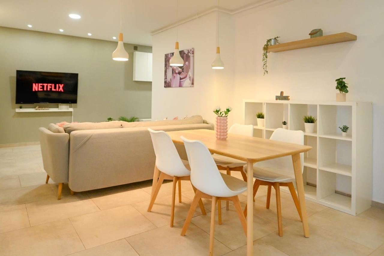 Splendid 2Br Apartment With Breathtaking Views Of Casa Poporului 布加勒斯特 外观 照片