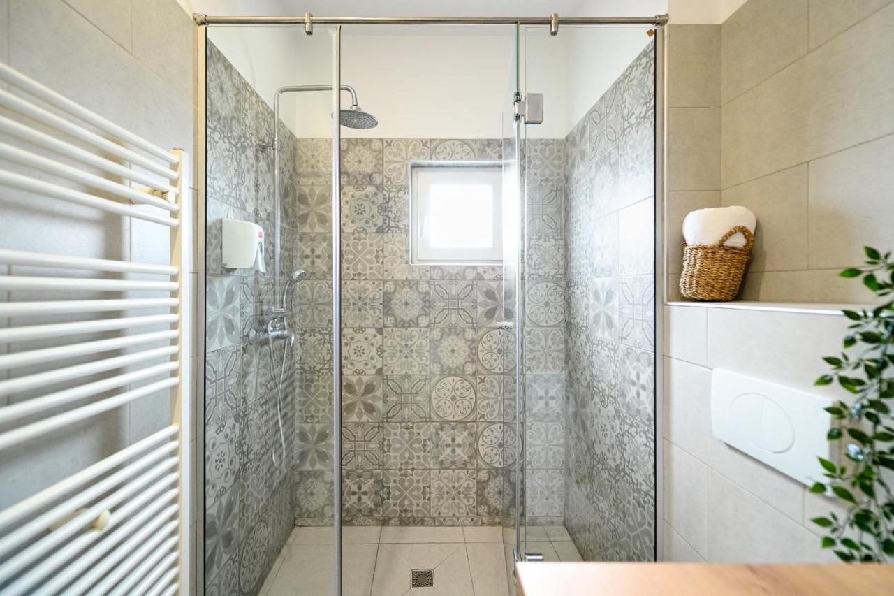 Splendid 2Br Apartment With Breathtaking Views Of Casa Poporului 布加勒斯特 外观 照片